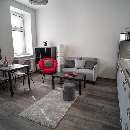 Apartmanovy Dum Sklipek Trutnov Bagian luar foto