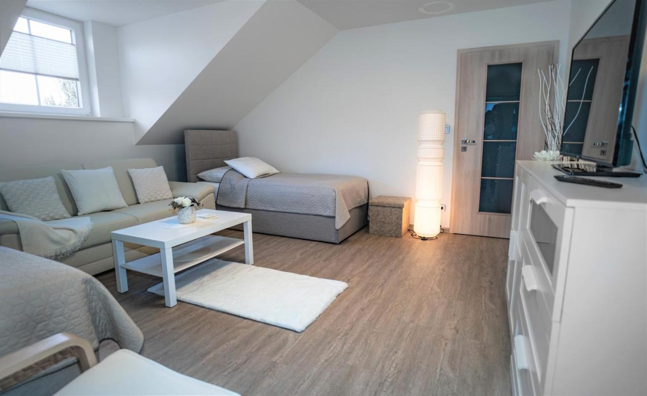 Apartmanovy Dum Sklipek Trutnov Bagian luar foto