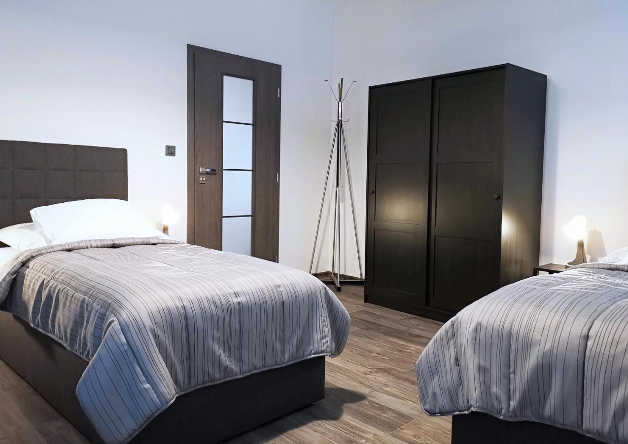 Apartmanovy Dum Sklipek Trutnov Bagian luar foto