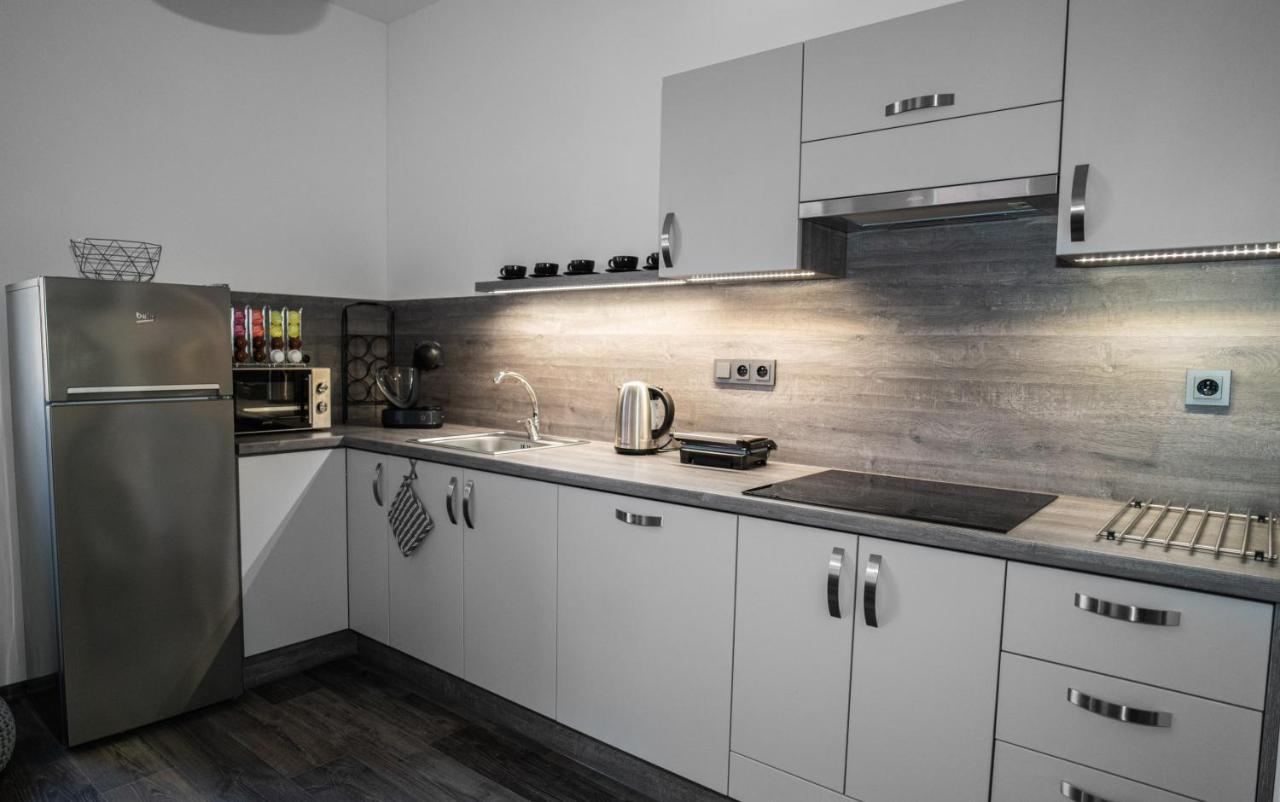 Apartmanovy Dum Sklipek Trutnov Bagian luar foto