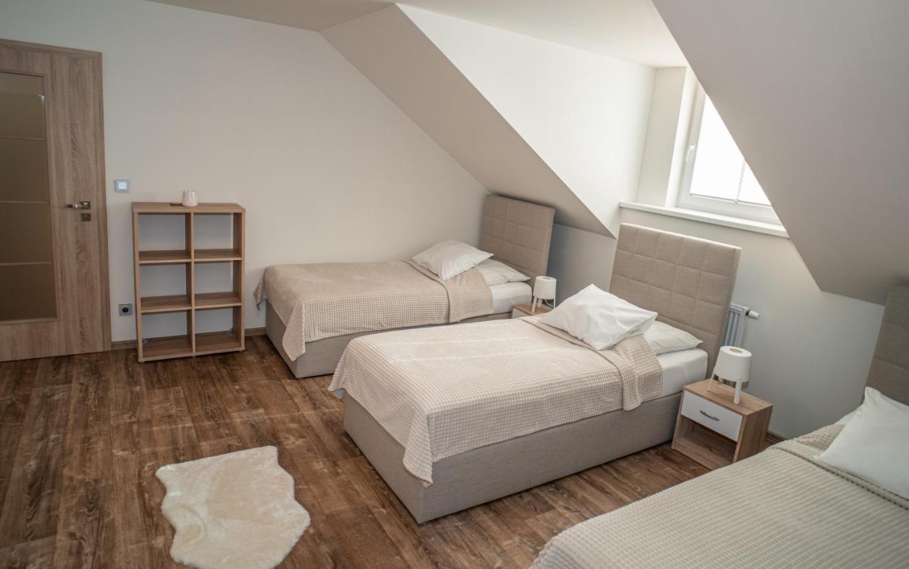 Apartmanovy Dum Sklipek Trutnov Bagian luar foto