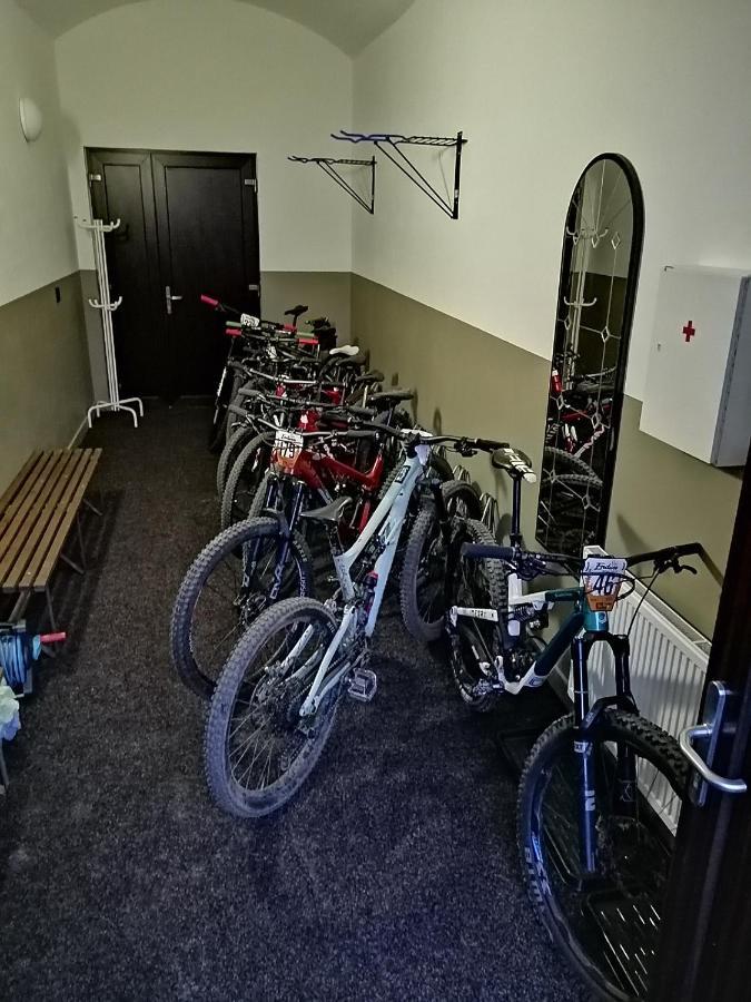 Apartmanovy Dum Sklipek Trutnov Bagian luar foto